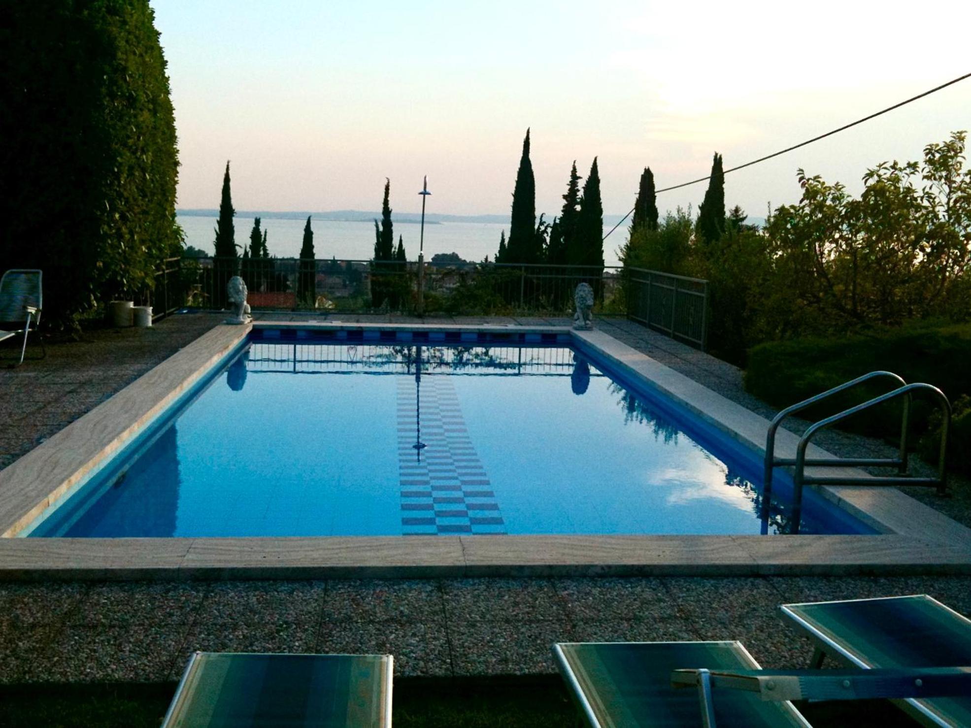 Poli Villa'S Apartment Bardolino Luaran gambar
