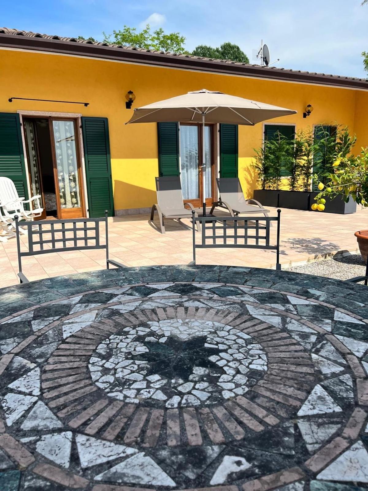 Poli Villa'S Apartment Bardolino Luaran gambar